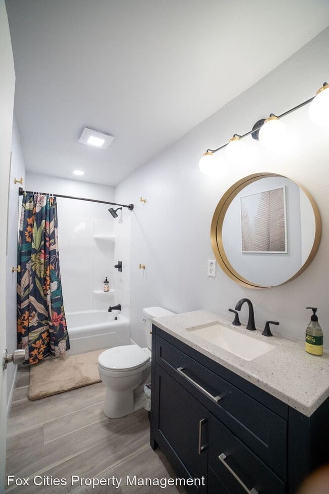 Building Photo - 2 br, 1 bath House - 244 4th Street