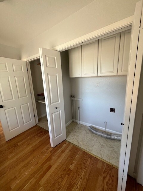 Building Photo - 1020 Stony Glen Ln