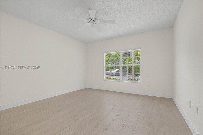 Building Photo - 7000 SW 80th St