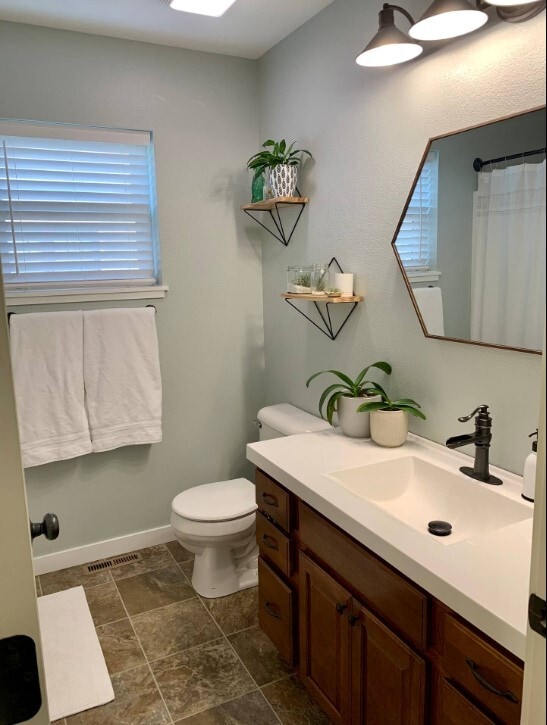 Building Photo - 3717 Zircon Way