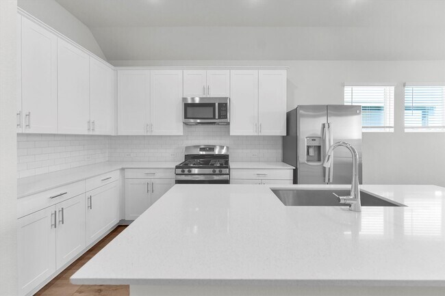 Building Photo - 16031 Bishops Cap Wy
