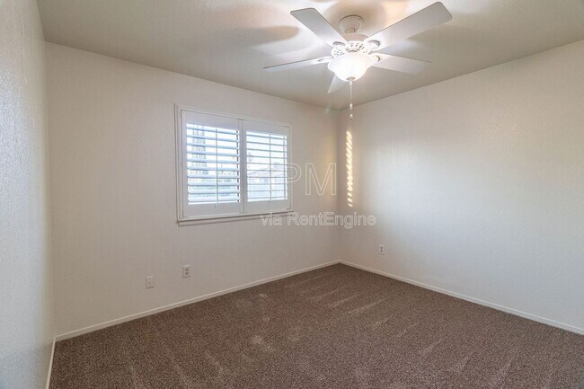 Building Photo - 9566 Scarboro Pl