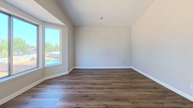 Building Photo - 12658 Heartleaf St