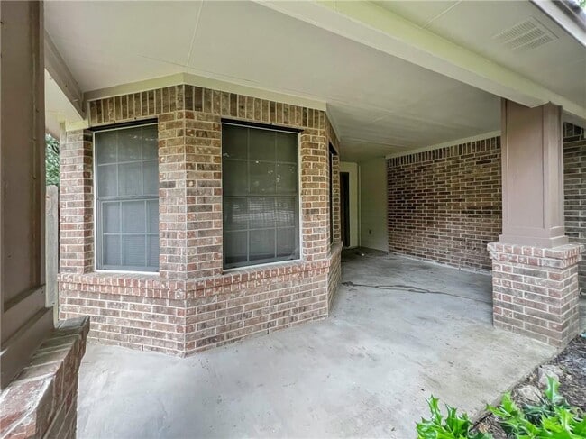 Building Photo - 12137 Tumbling Creek Trail