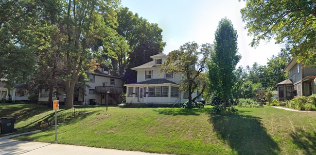 Building Photo - Fantastic Downtown Ames Location