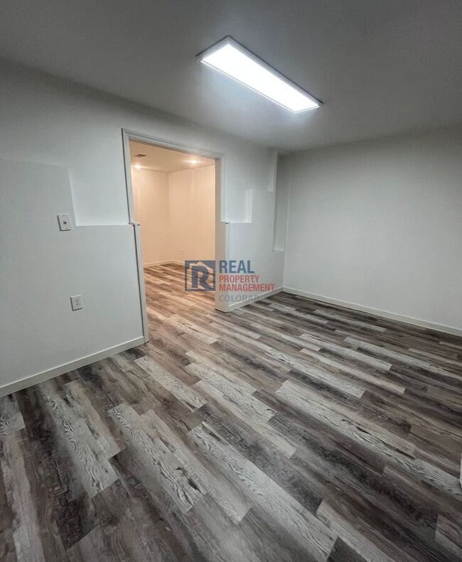 Building Photo - 918 Mesa Ct