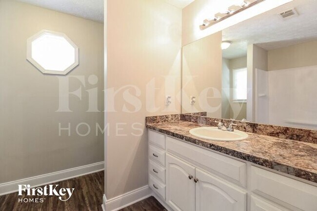 Building Photo - 4541 Shiloh Hills Dr