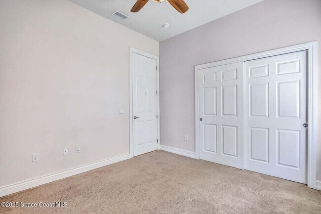 Building Photo - 6565 Arroyo Dr