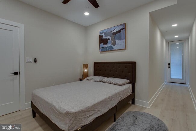 Building Photo - 3554 13th St NW