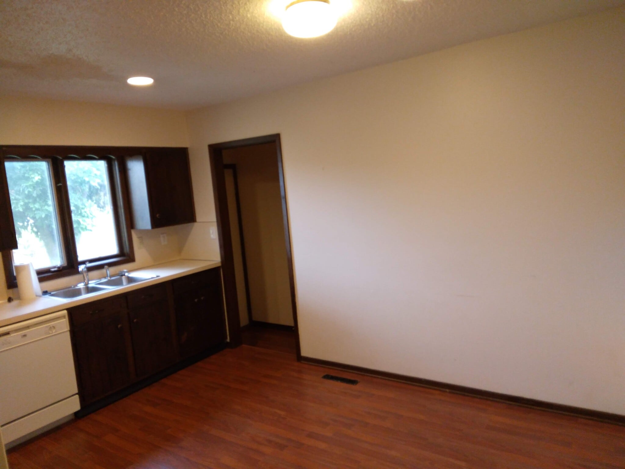 Building Photo - 2308 Prairie View East