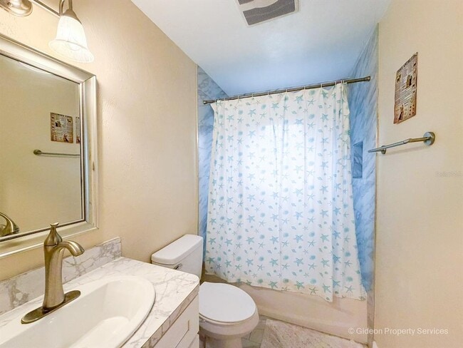 Building Photo - 2929 NW 43rd Ave