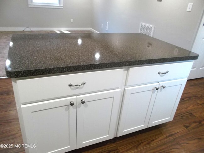 Building Photo - 278 Ridge Rd