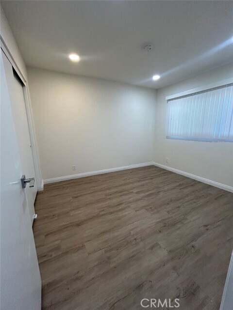 Building Photo - 1031 Linden Ave