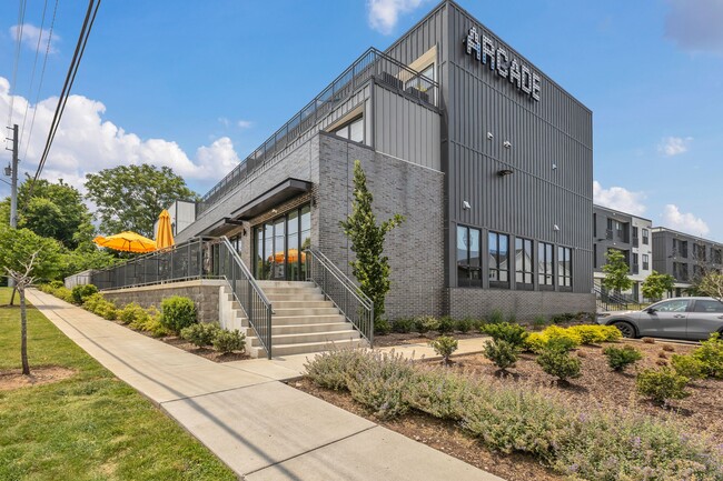Building Photo - 706 James Ave