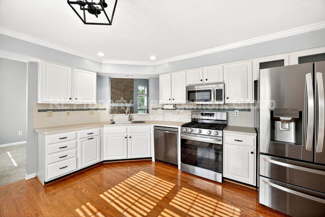 Building Photo - 994 Frieda Ct