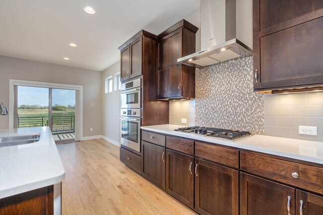 Building Photo - 6928 Summerwind Ct