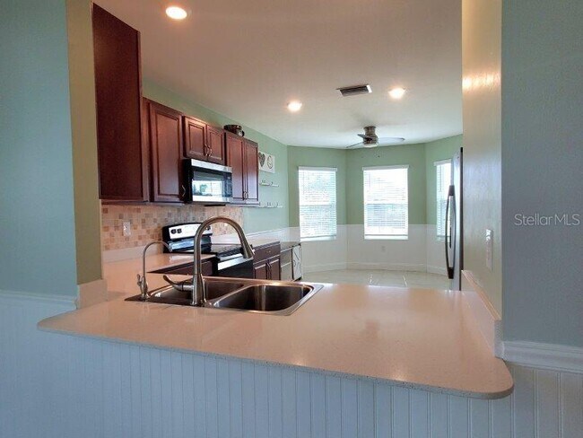 Building Photo - 3648 Pebble Terrace