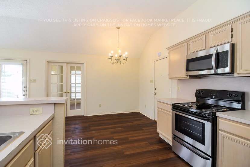 Building Photo - 7614 Maui Ln