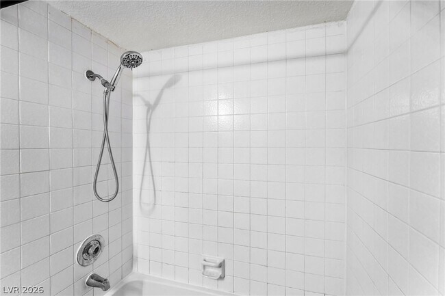 Building Photo - 2722 Alicialynn Way