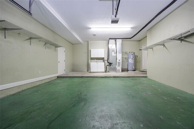 Building Photo - 7513 SW 35th Way