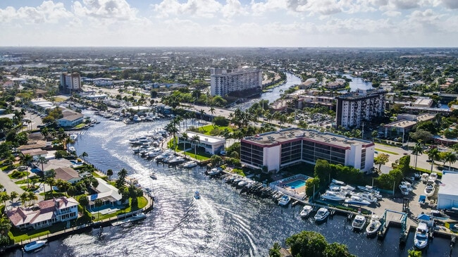 Building Photo - 740 S Federal Hwy