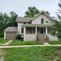 Building Photo - 2411 Andrews St