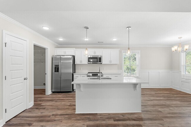 Building Photo - Latitude 32