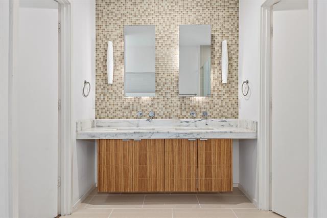 Building Photo - 4206 Buena Vista St