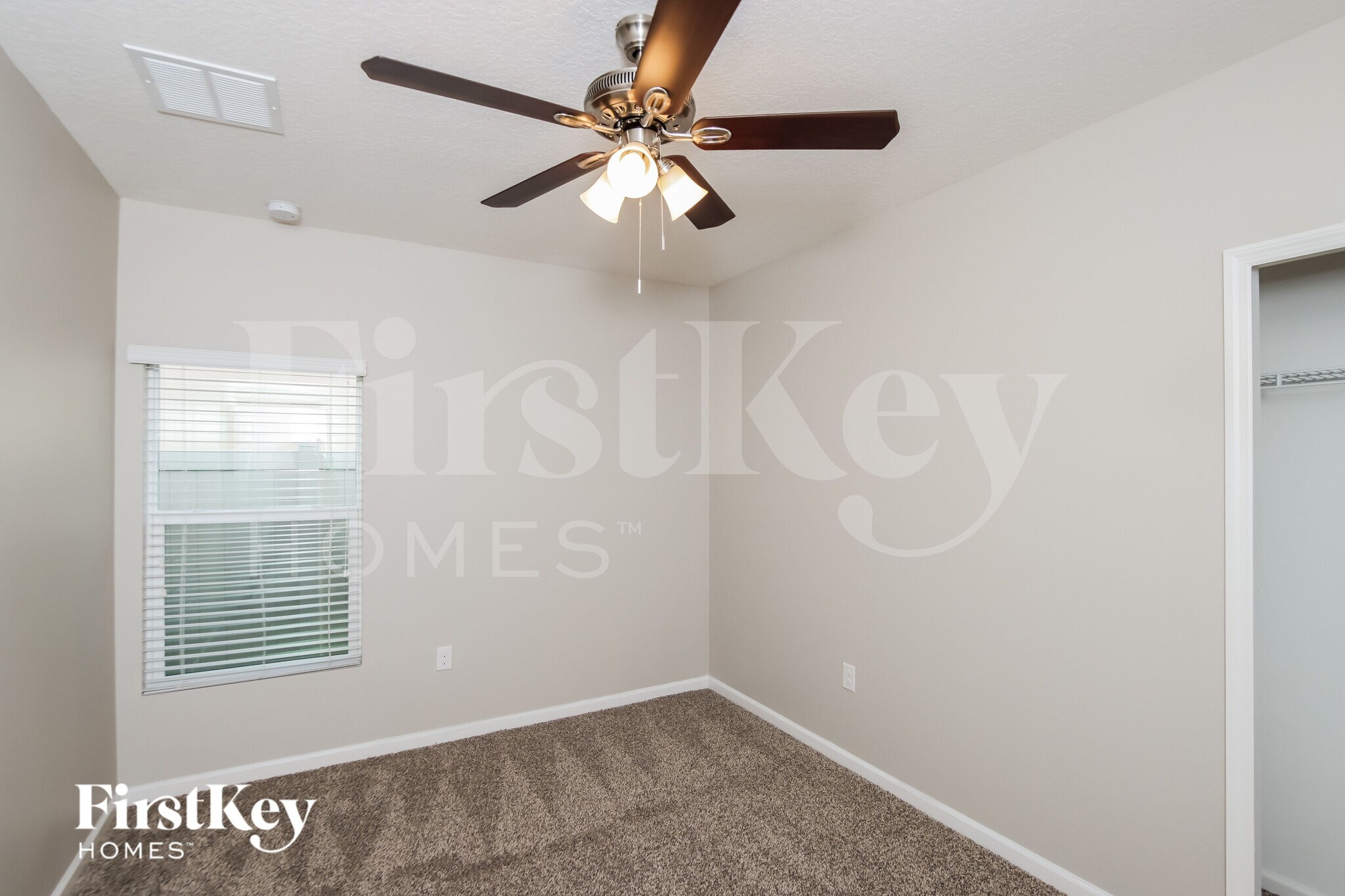 Building Photo - 1224 Dillard Dr SE