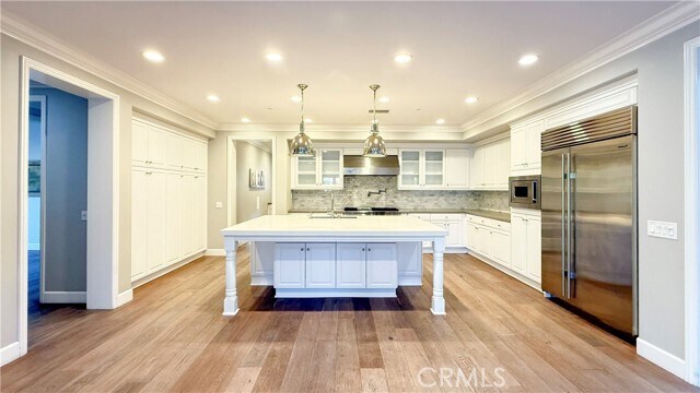 Building Photo - 121 Sunset Cove