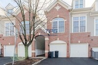 Building Photo - 117 Donato Cir