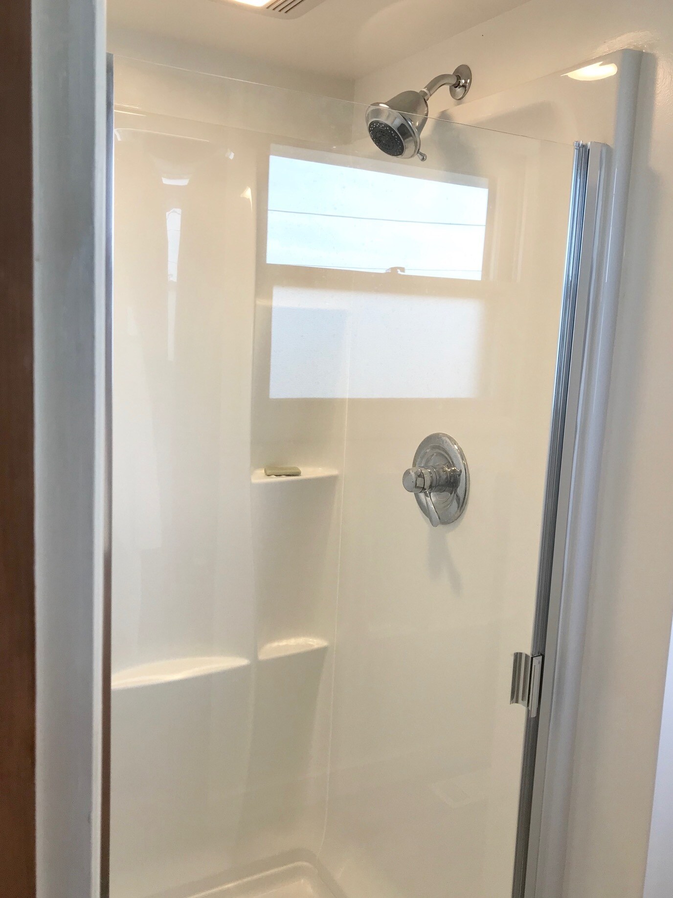 Master Bed Bath 1 - 12815 NE Fremont St