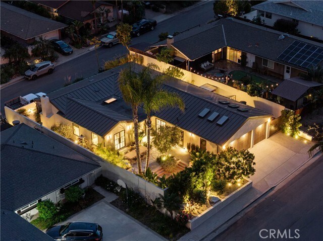 Building Photo - 2703 Via Montecito