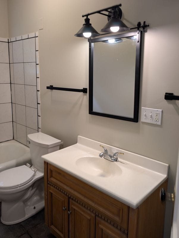 Building Photo - 69 Parkside