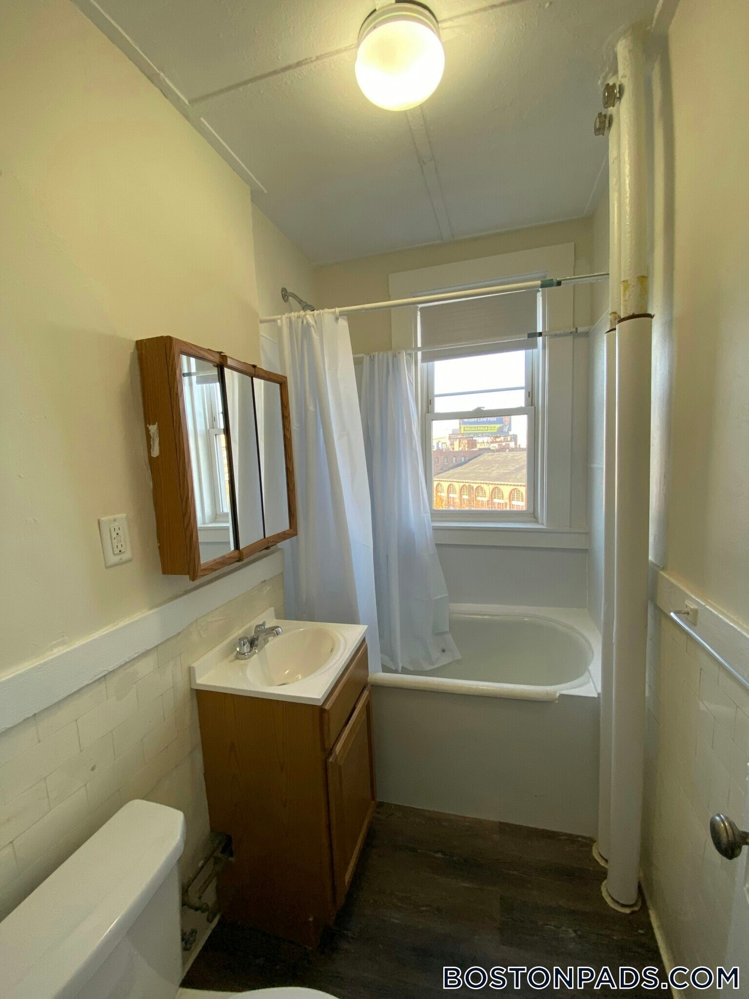 Building Photo - 1175 Boylston St