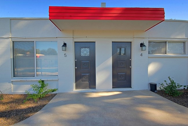 Primary Photo - Montebello Apartments
