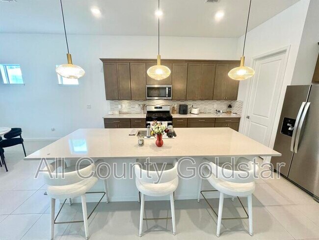 Building Photo - 29248 Coral Harbour Dr