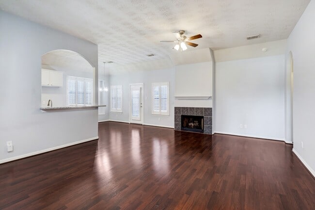 Building Photo - 19506 Arbor Pines Ln