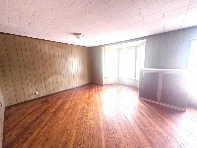 Building Photo - 134 Boyd Ave