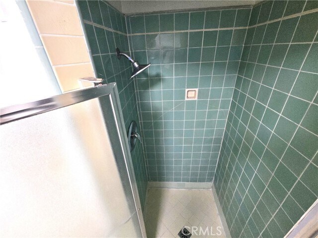 Building Photo - 146 N Hamilton Dr