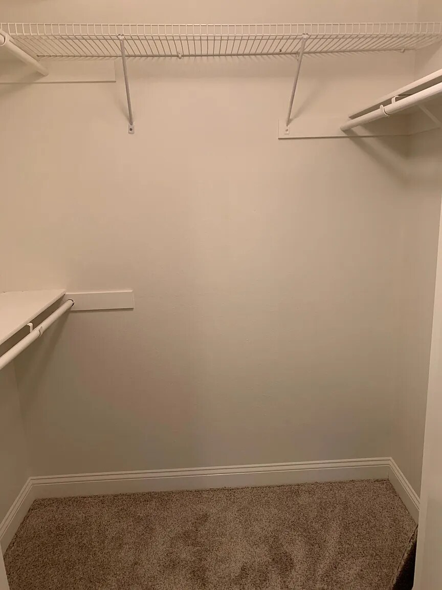 Building Photo - 2207 Watermarke Pl