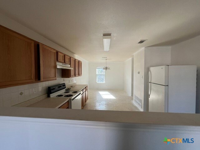 Building Photo - 414 Brittney Way