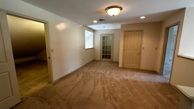 Building Photo - 2157 Bordeaux Court