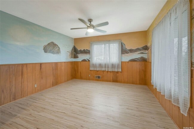 Building Photo - 28 Morewood Dr