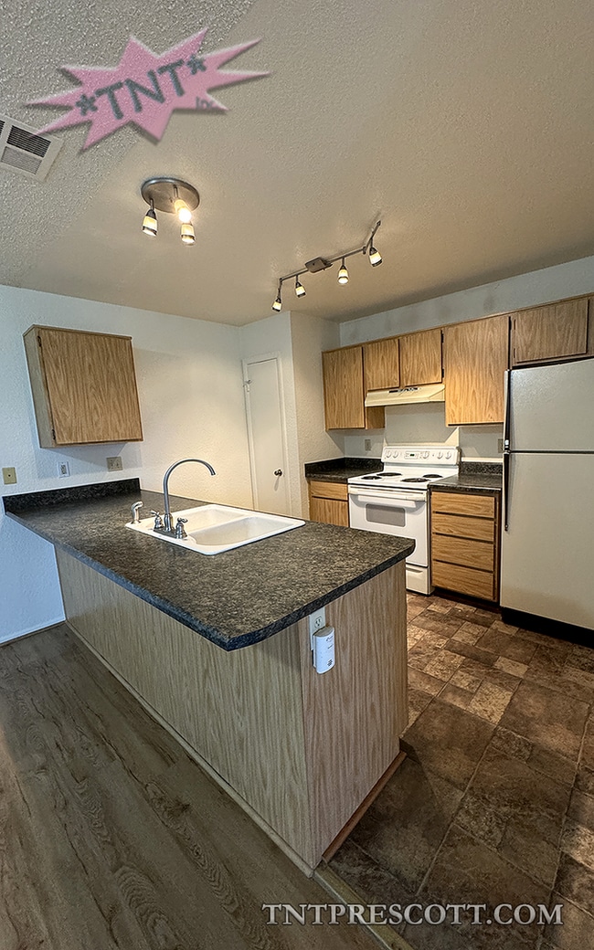 Building Photo - Condo in Montana Terrace HOA