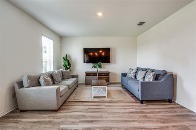 Building Photo - 3652 Highland Bayou Dr