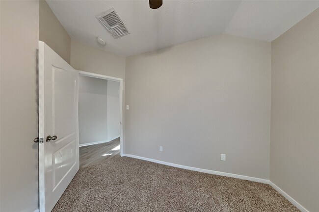 Building Photo - 17210 Brookhollow Trace Ct