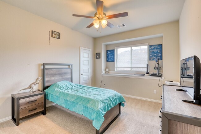 Building Photo - 17734 White Lightning Way