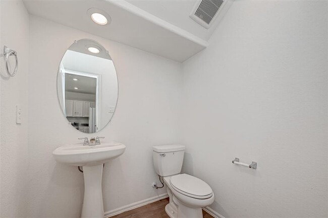 Building Photo - 22084 Juniper Crossing Dr