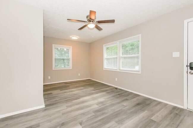 Building Photo - 2908 Margaret Dr